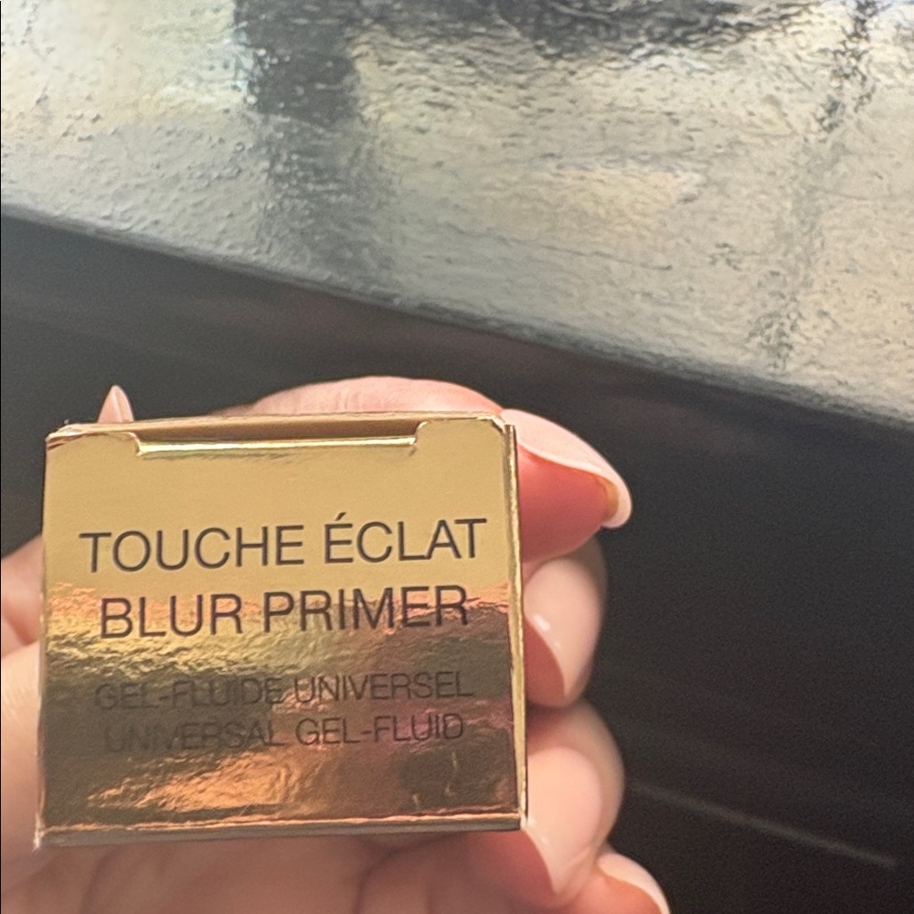 YSL BLUR PRIMER - Picture 5 of 5